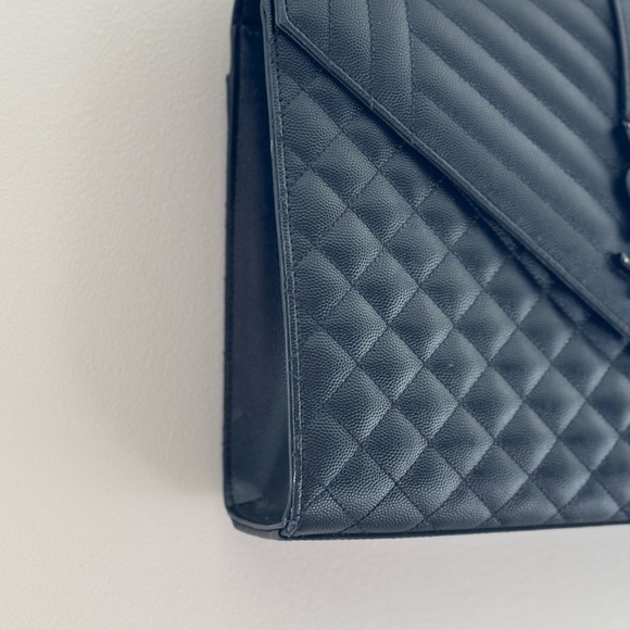 YSL Triquilt Large Envelope Bag Noir - Picture 5 of 11